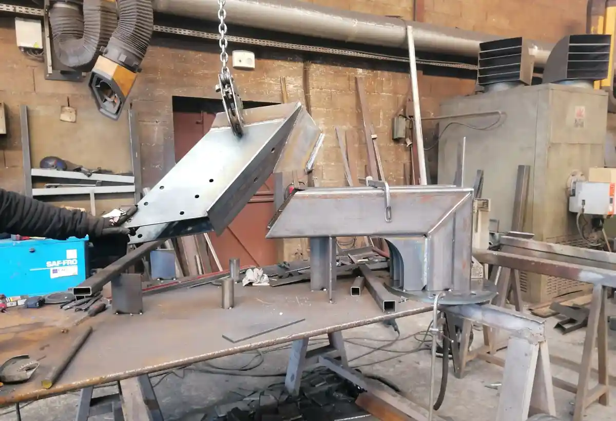 Sas Vergne Metallerie Ferronnerie A Champnetery Ferrure Mecano Soudee 9